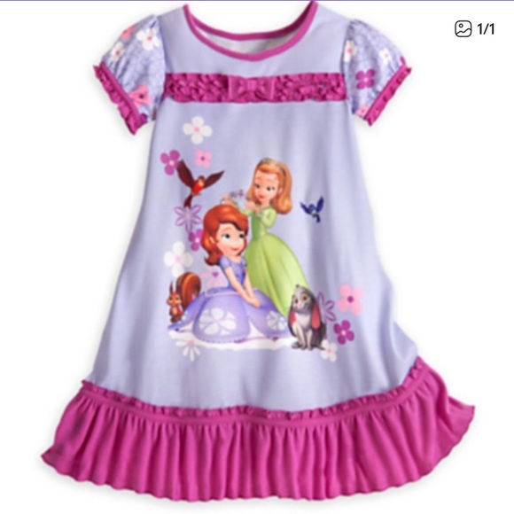 Girls Sofia the First Disney store night gown - Picture 5 of 5